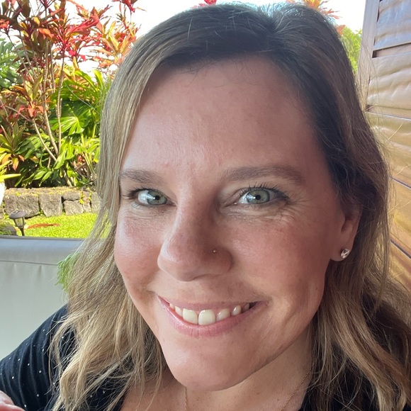 Meet your Posher, Leslie - Picture 1 of 1